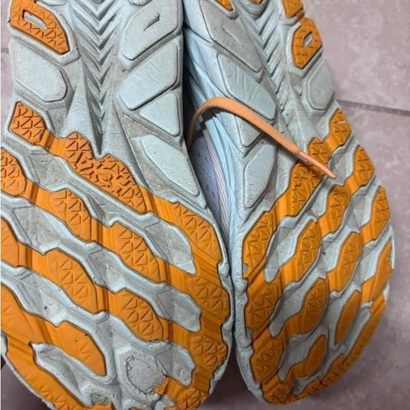 Hoka Clifford - Picture 2 of 4